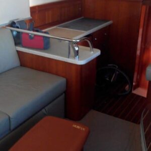 34.-Riviera 45 Ft Up to 5 people - Image 7