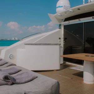 2. Sunseeker 82 " - Image 19